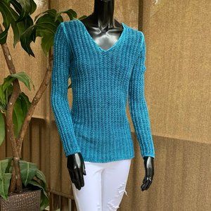 Tommy Bahama Long Sleeve 2x2 Rib Stitch Knit V-Neck Summer Sweater